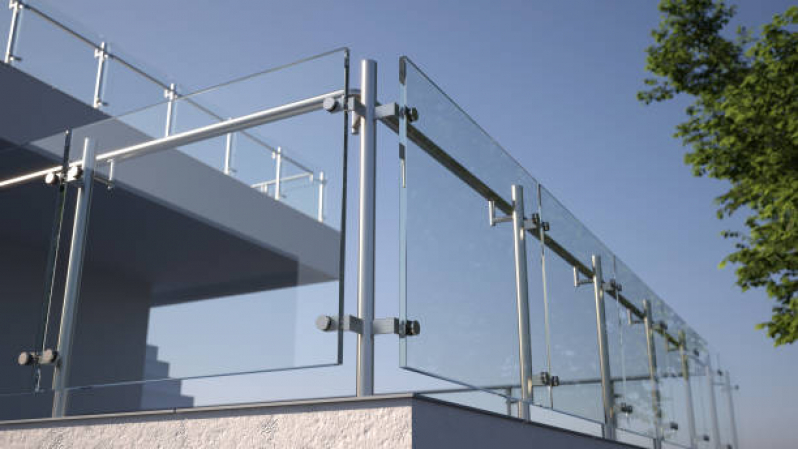 Guarda corpo em aço inox para sacada